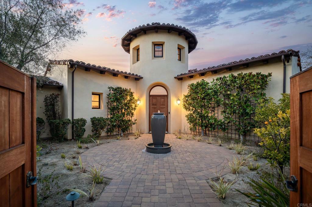 Property Photo:  7552 Montien Road  CA 92127 