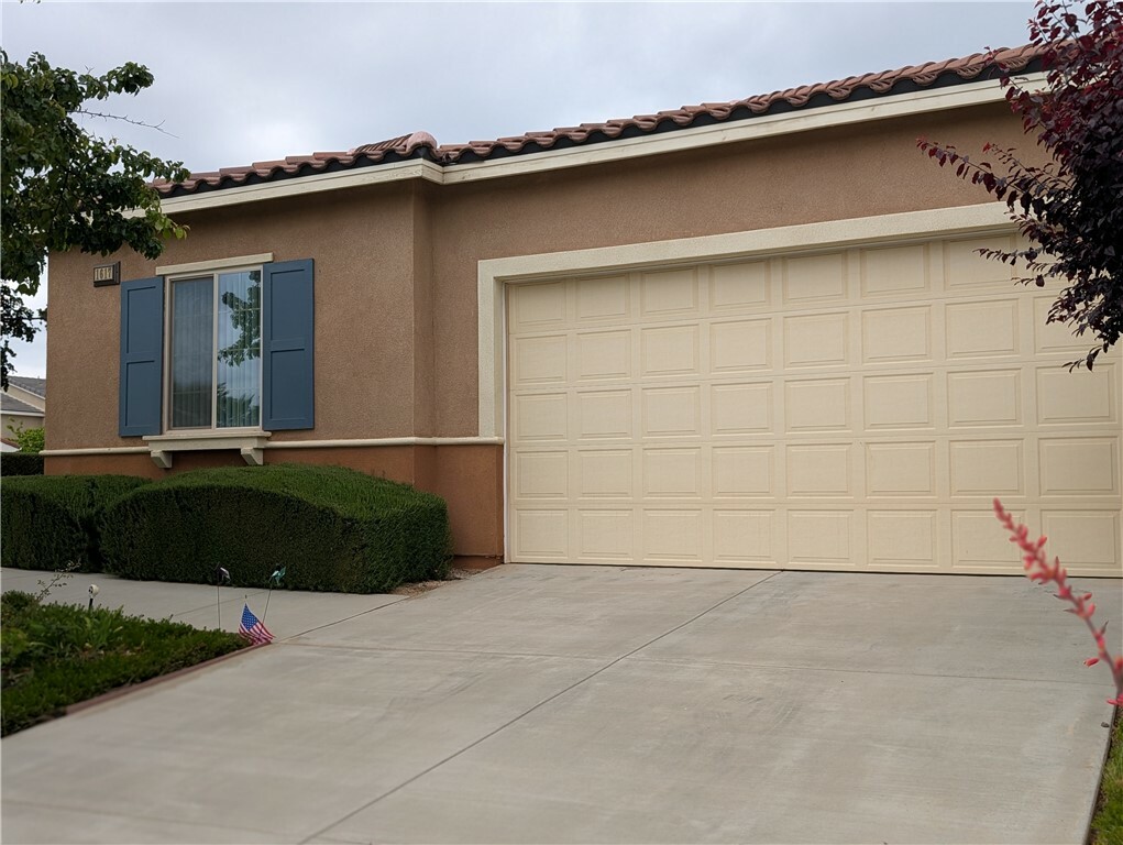 Property Photo:  1617 Sinton Court  CA 92223 