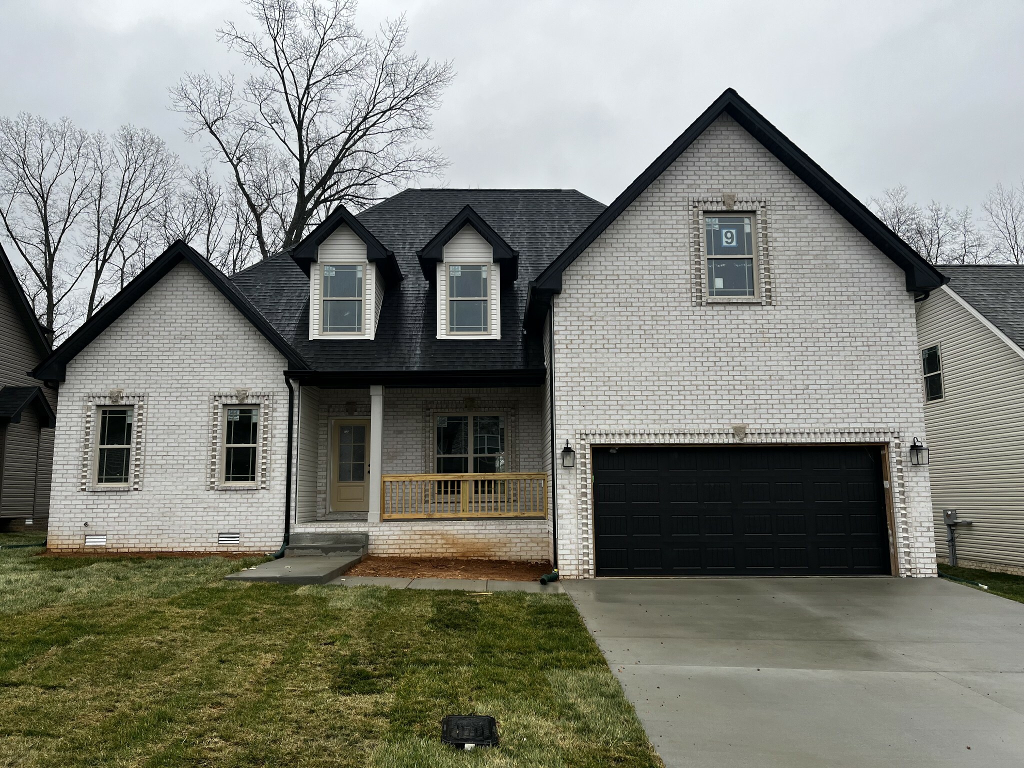 586 Alicia Drive  Clarksville TN 37043 photo