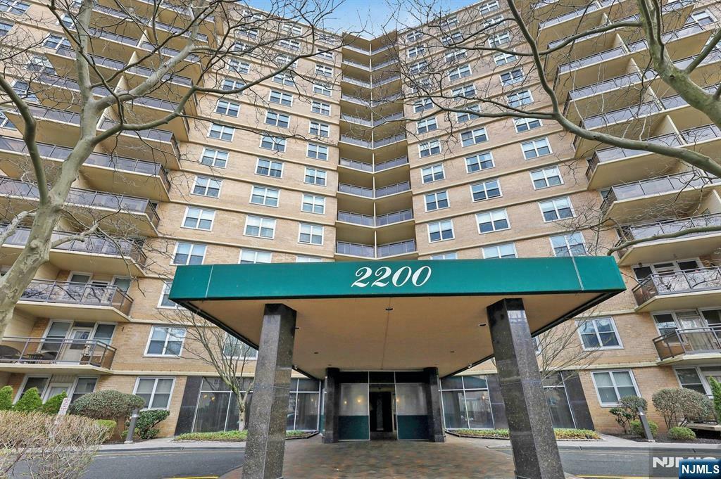 2200 N Central Road 1N  Fort Lee NJ 07024 photo