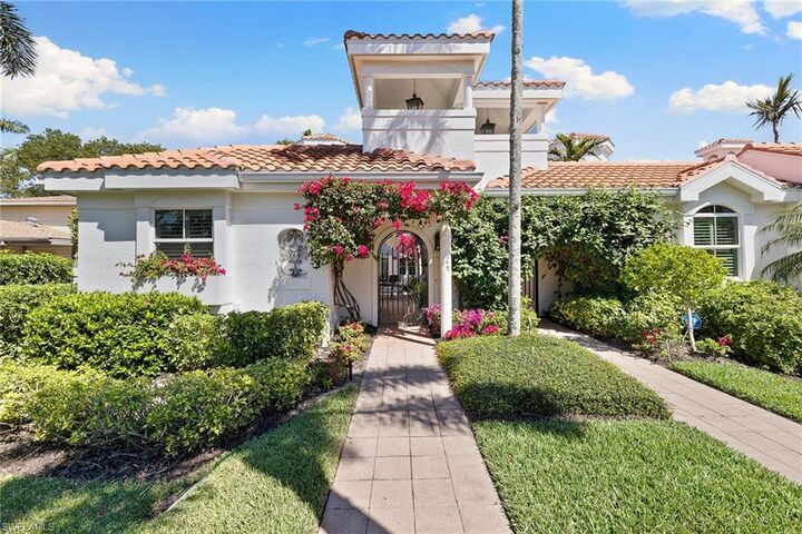 425 2nd Ave S A1  Naples FL 34102 photo