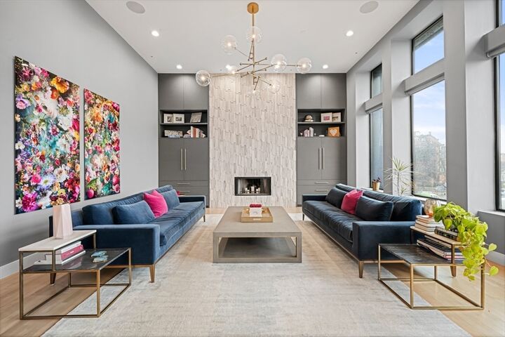 Property Photo:  221 Columbus Ave 202  MA 02116 