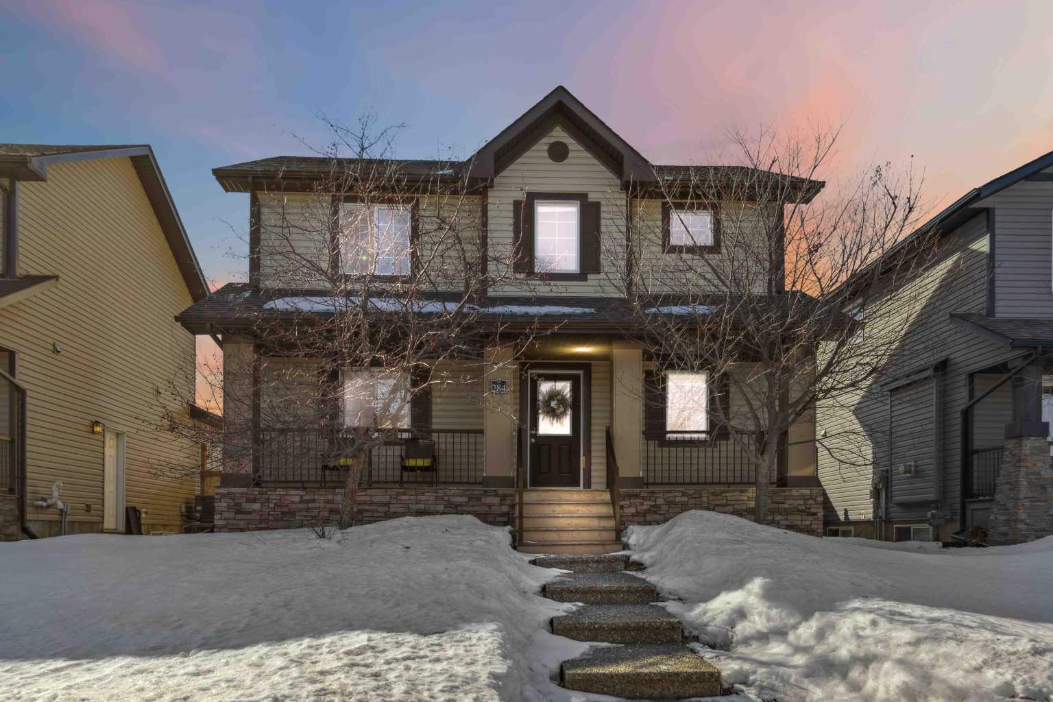 Property Photo: 284 Starling Street AB T9K 0K9