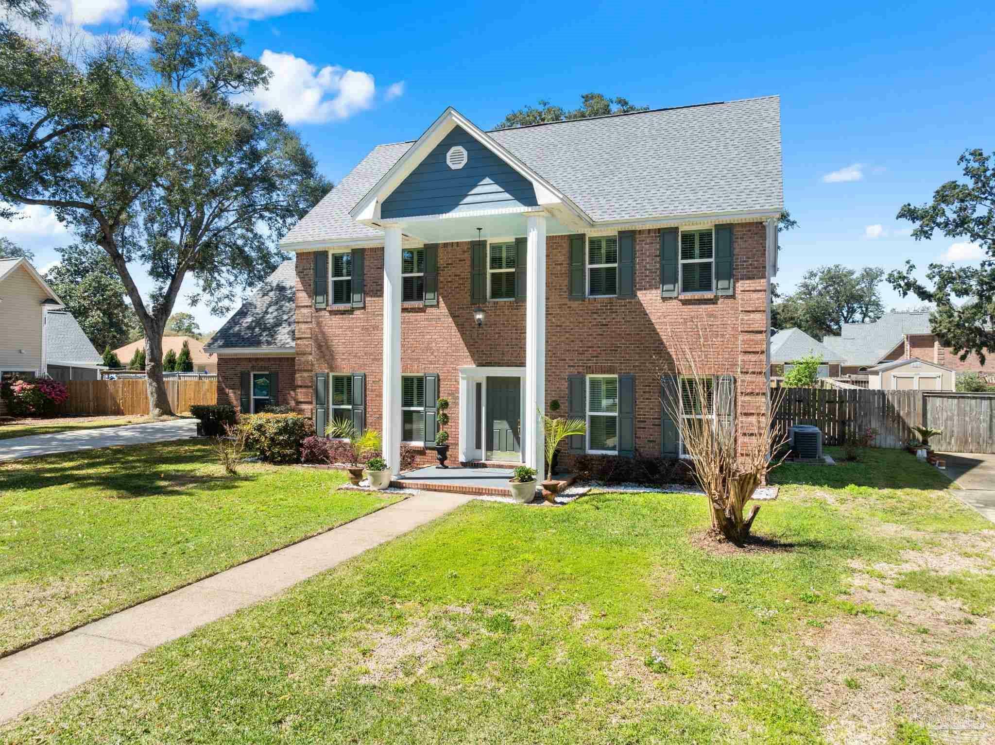 Property Photo: 5020 Barranca Lora FL 32514