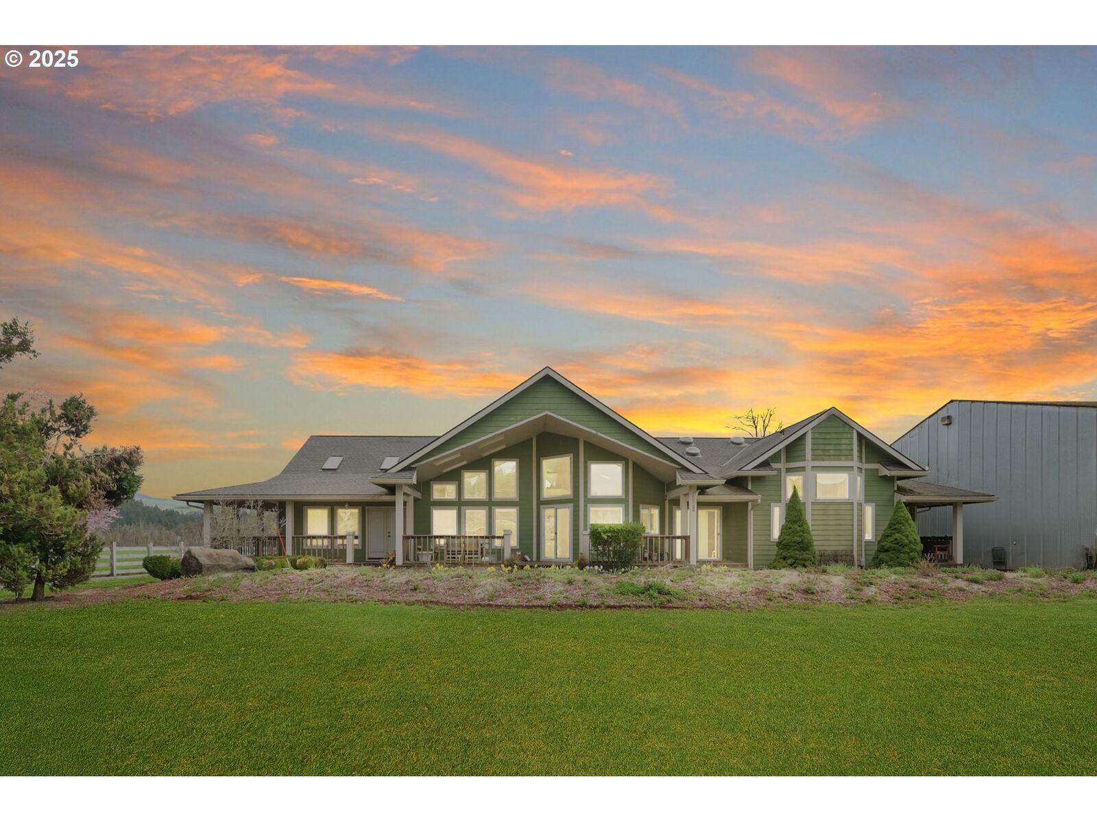 Property Photo:  91375 Marcola Rd  OR 97478 