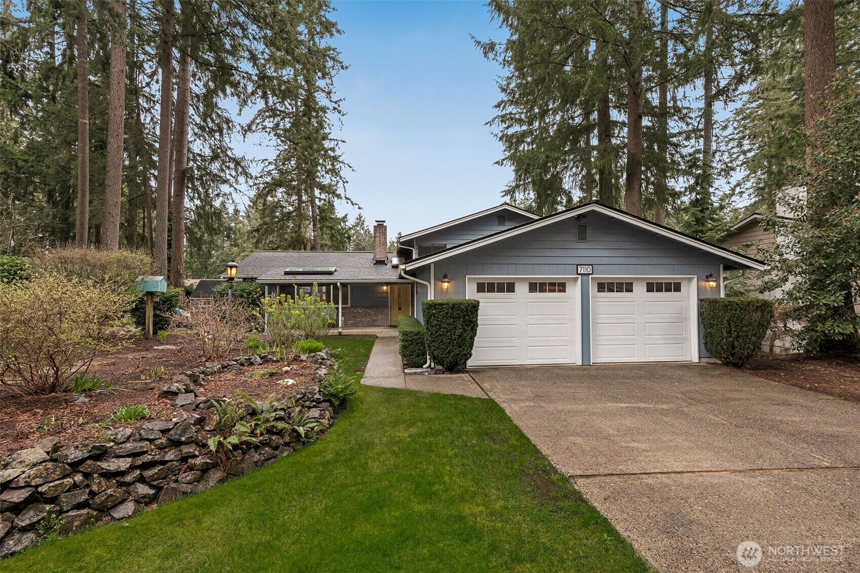 Property Photo: 7110 41st Avenue SE WA 98503