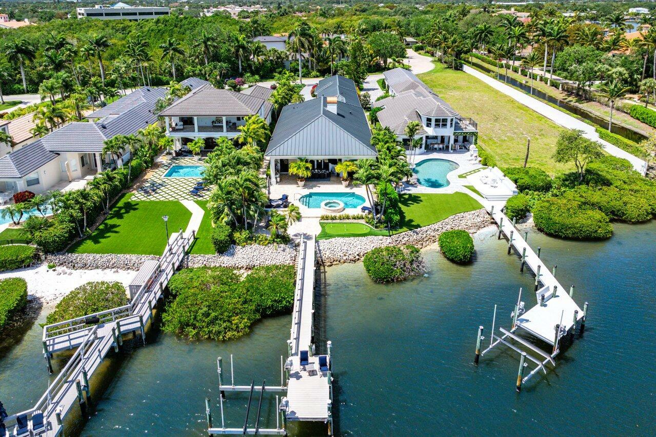 Property Photo: 301 Fishermans Way FL 33477