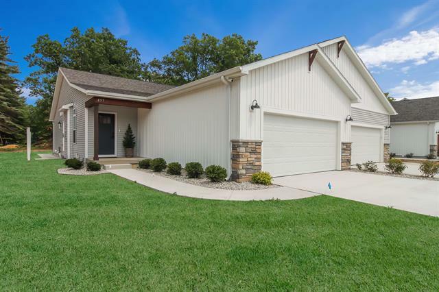 1745 Linden Avenue  Garfield Twp MI 49686 photo