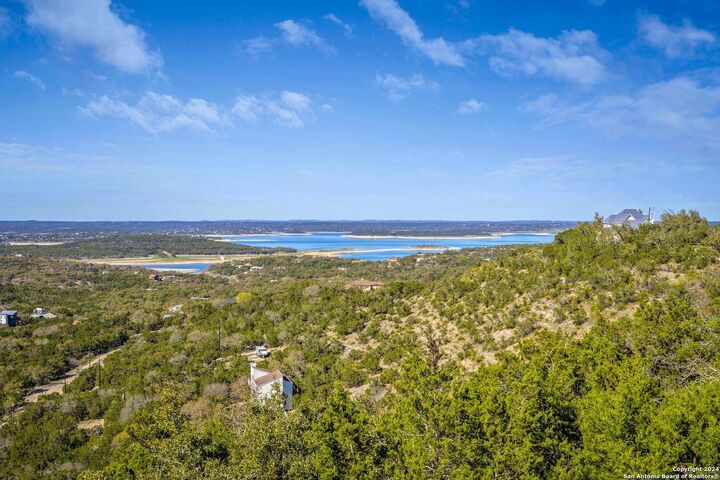 2471 Village Oak  Canyon Lake TX 78133 photo