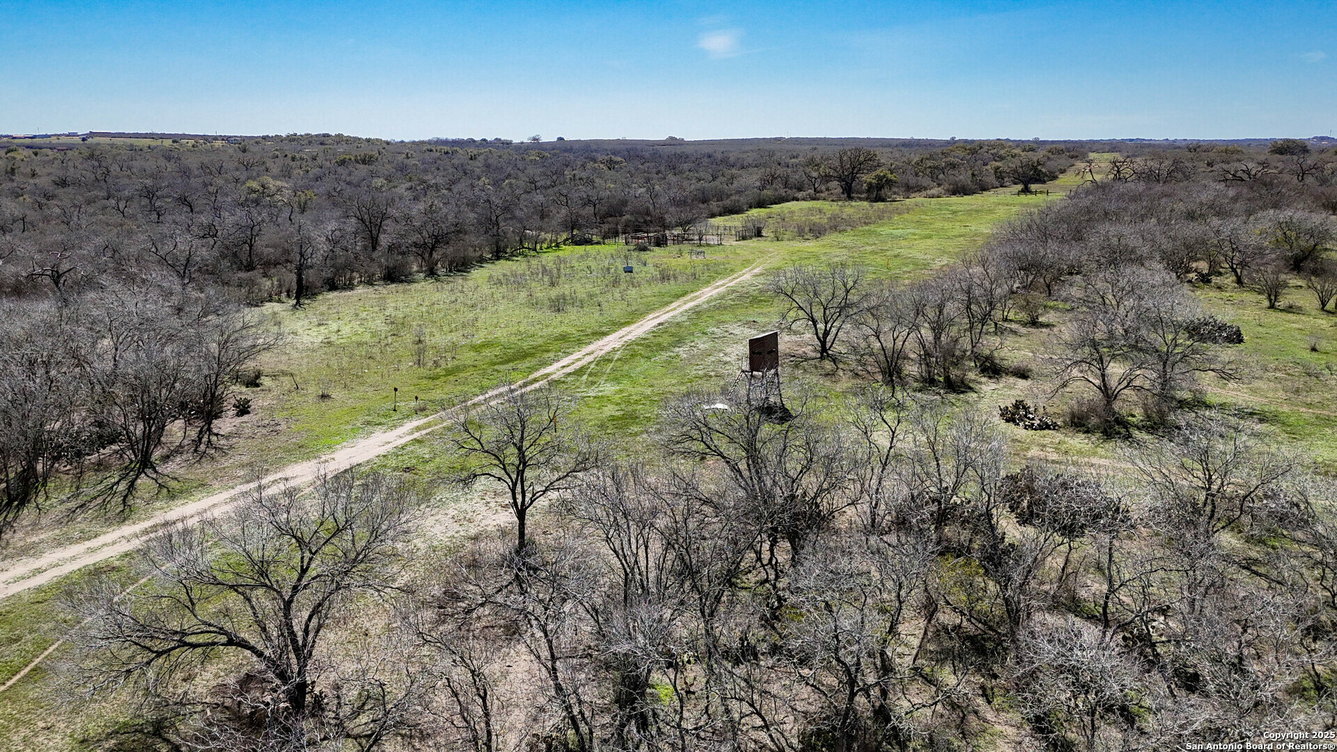 Property Photo: 8485 Fm 673 TX 78102