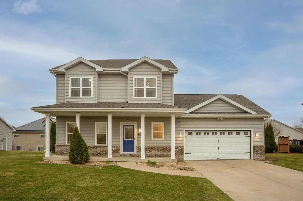 Property Photo: 2208 West Milwaukee Street WI 53589