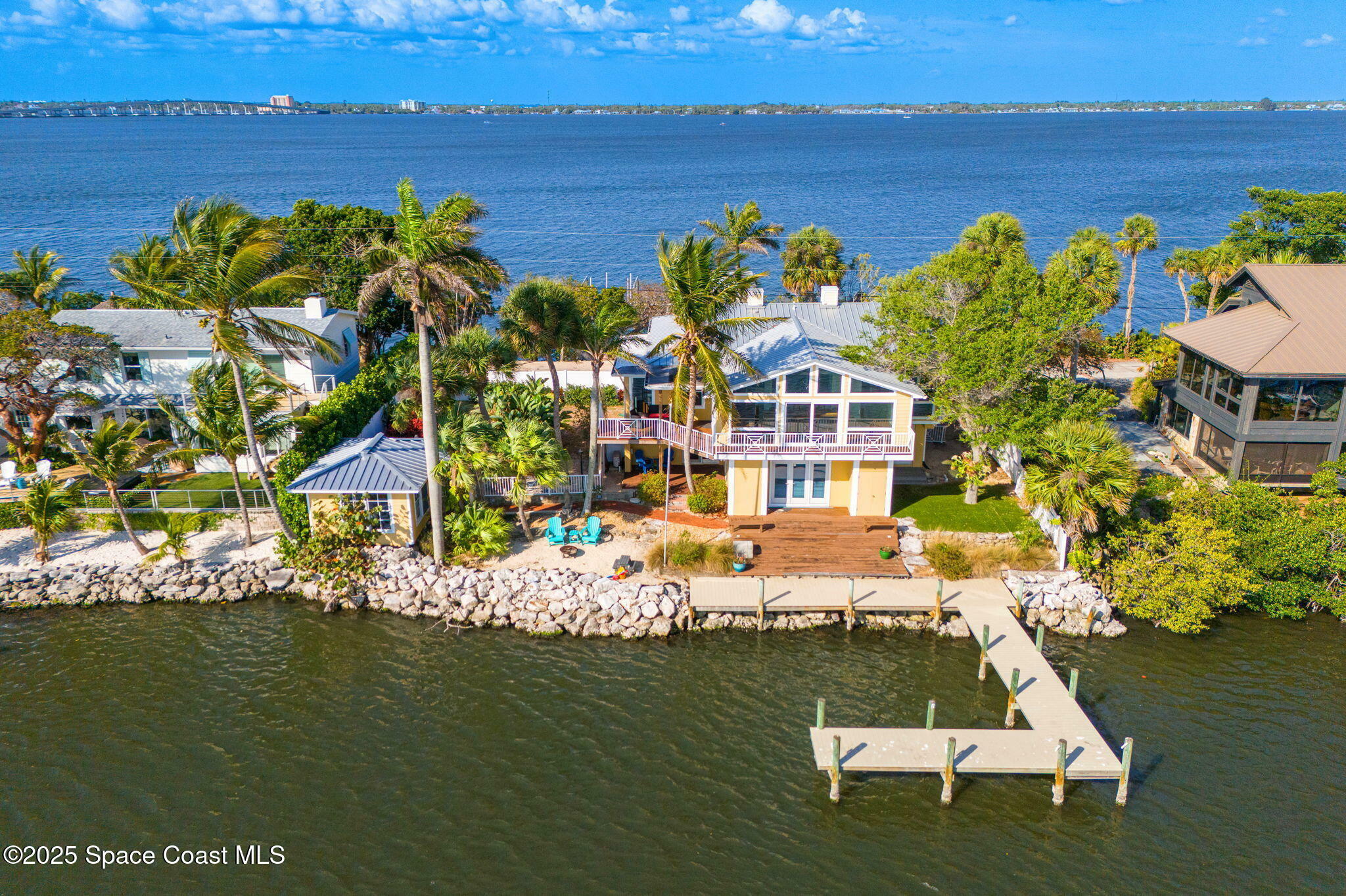 Property Photo: 11600 Dragon Point Drive FL 32952