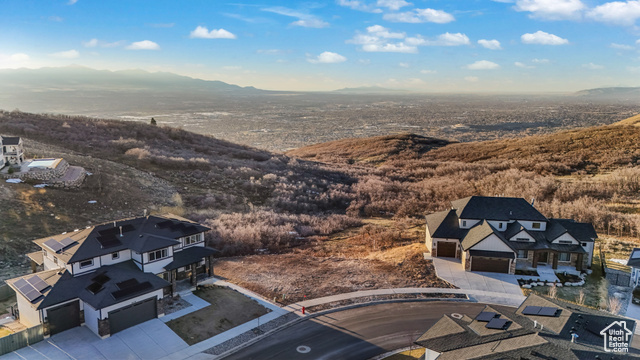 Property Photo: 14634 S Snow Blossom Way 822 UT 84020