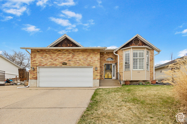 Property Photo: 1379 E Snowcreek Dr UT 84040