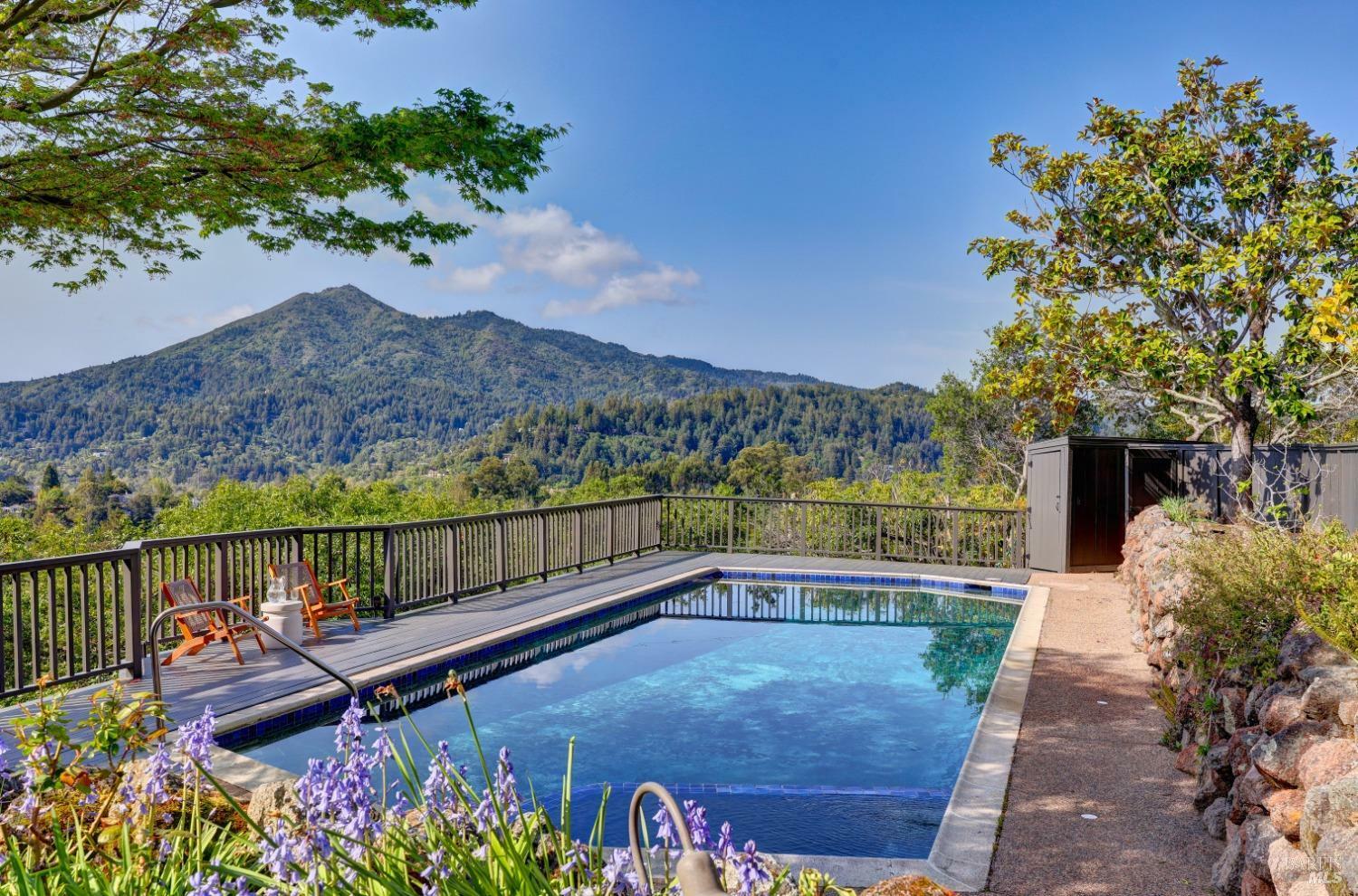 Property Photo:  6 Morrison Road  CA 94957 