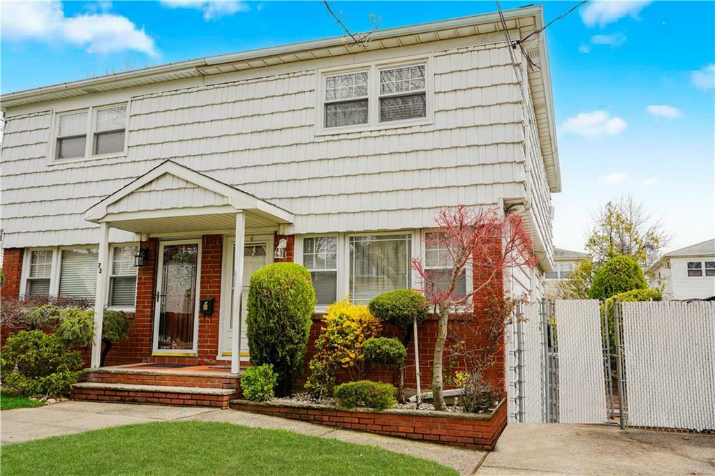 Property Photo:  71 Abingdon Avenue  NY 10308 