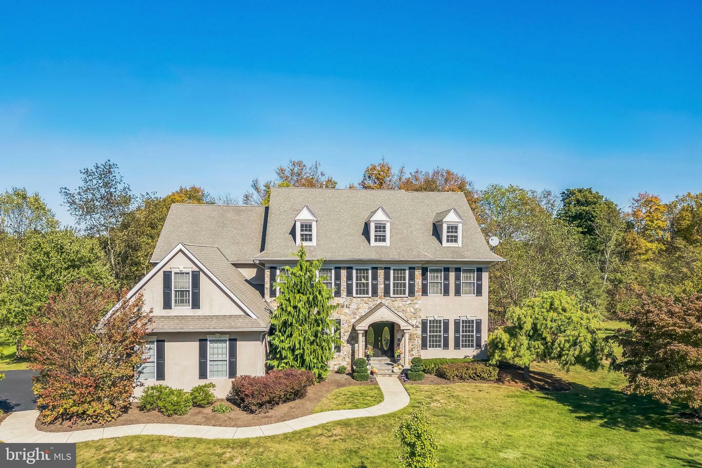 Property Photo: 10 Erwinna Valley Way PA 18920