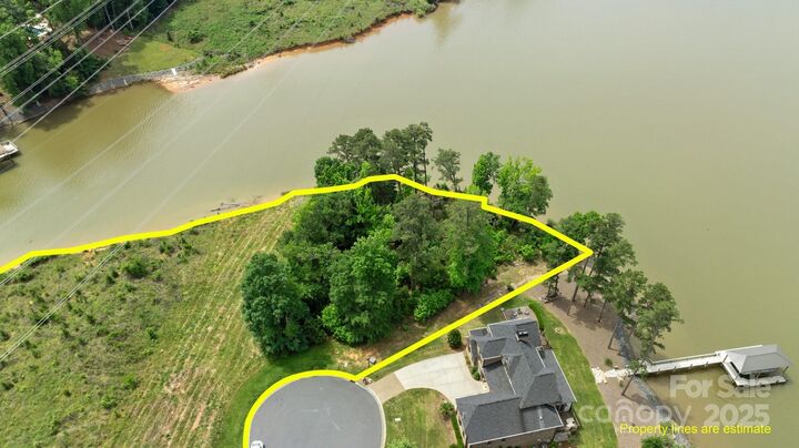 Property Photo:  6056 Headlands Court 221  NC 28012 