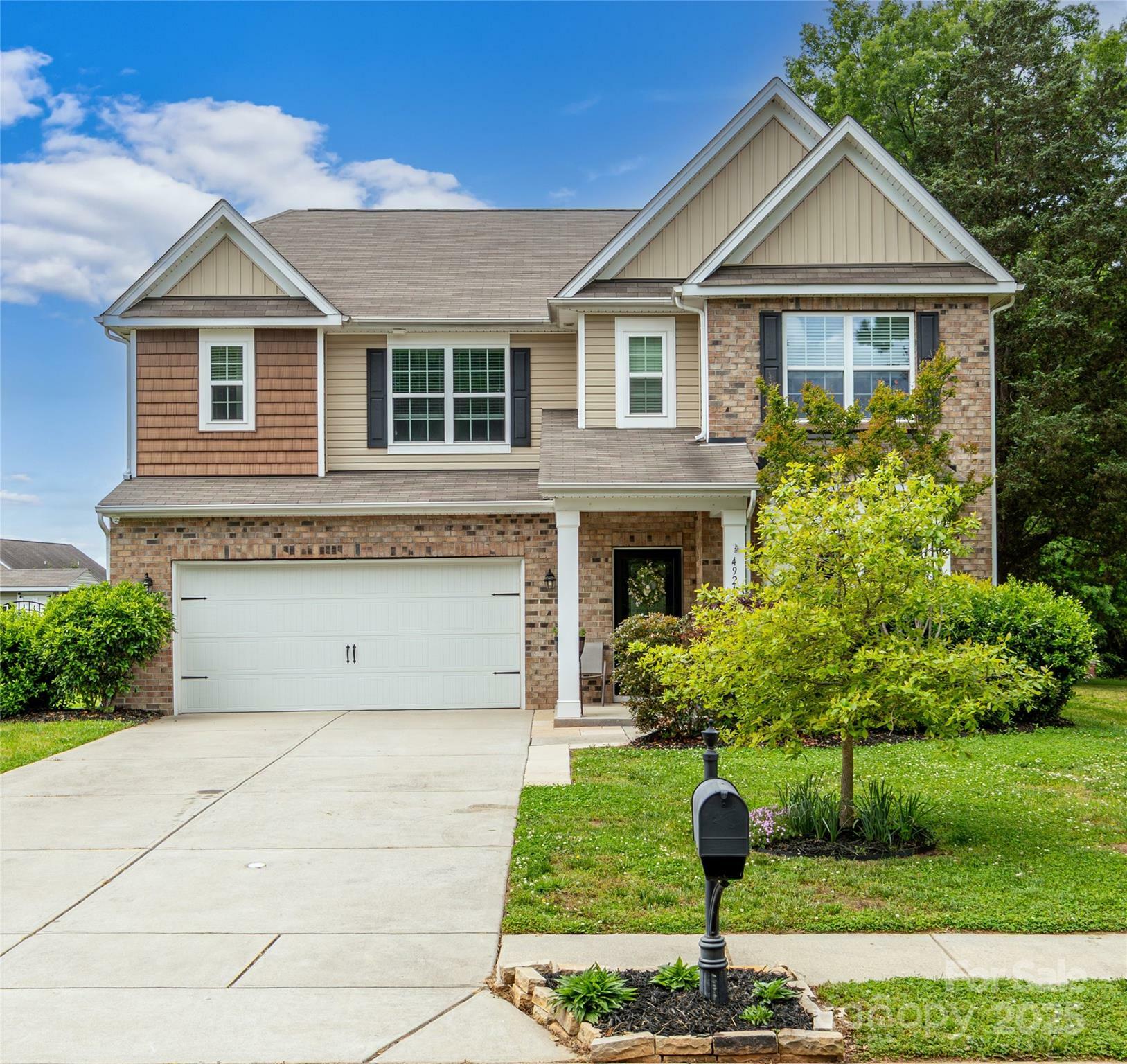 4924 Riverdale Drive  Charlotte NC 28273 photo