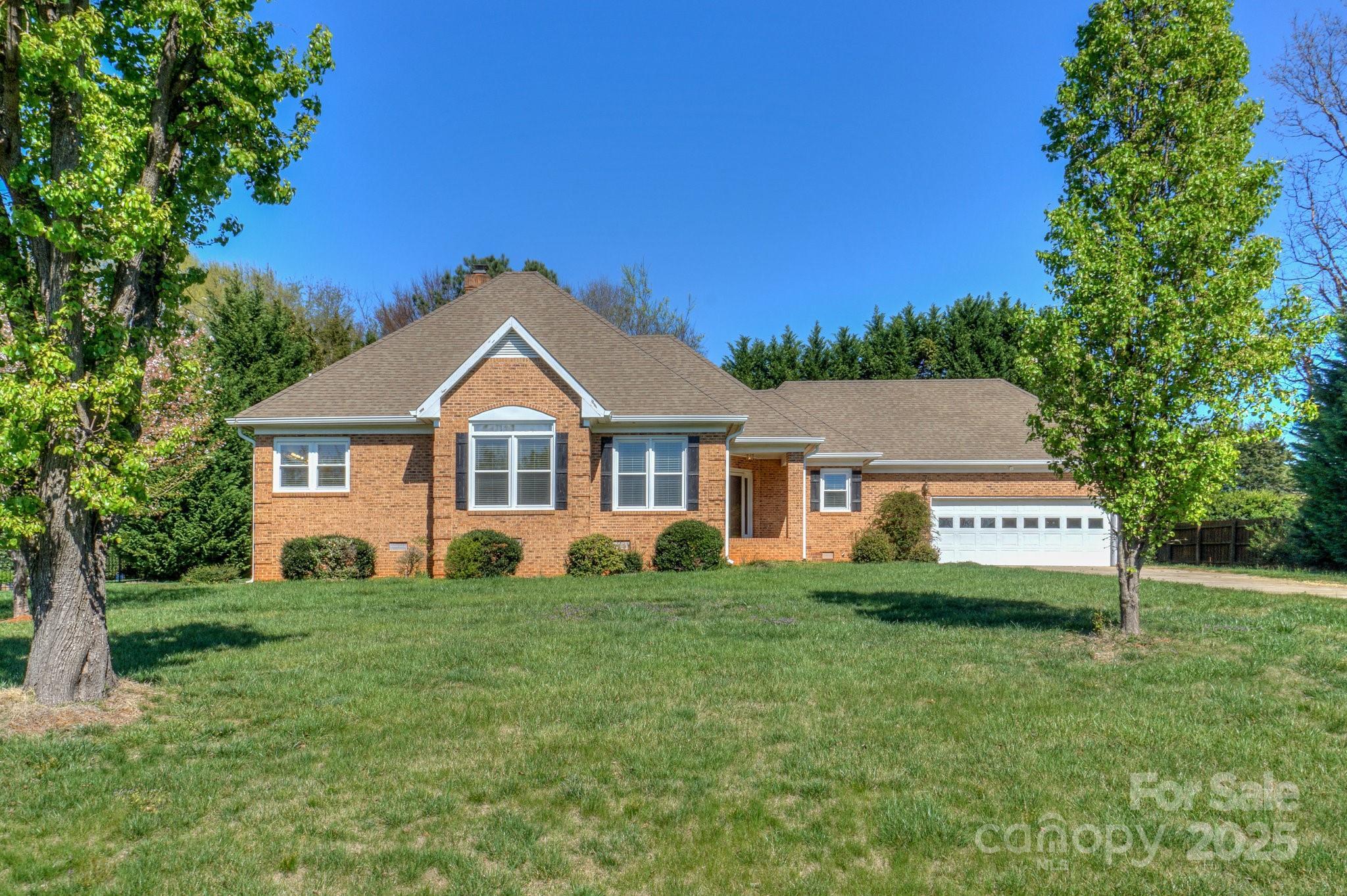 Property Photo: 133 Broadbill Drive NC 28117