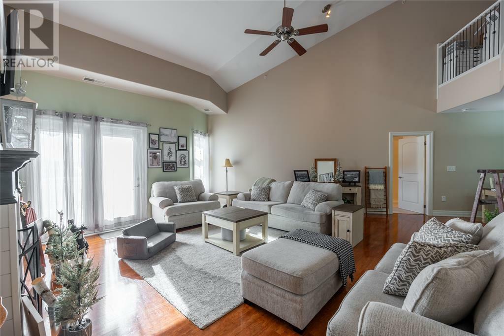 Property Photo: 1550 Venetian Boulevard 310 ON N7T 0A4