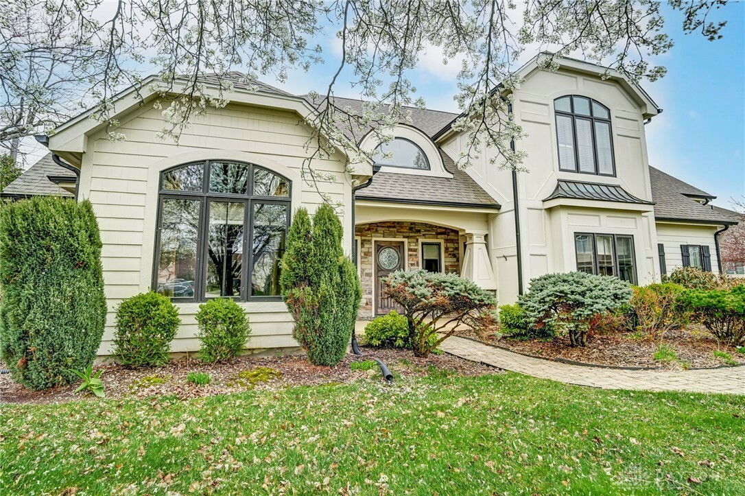 Property Photo: 196 Wynstone Court OH 45385