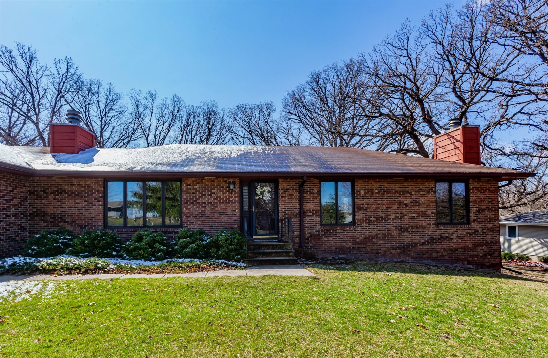 Property Photo: 446 Rookwood Drive IA 50010