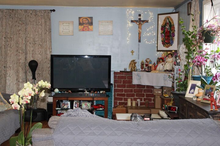 Property Photo:  12 S Parsonage Street  NY 12572 