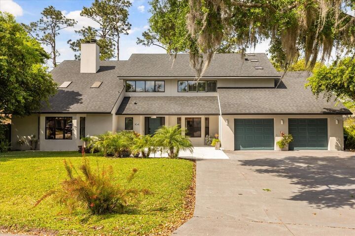 Property Photo: 8041 Lake Waunatta Drive FL 32792