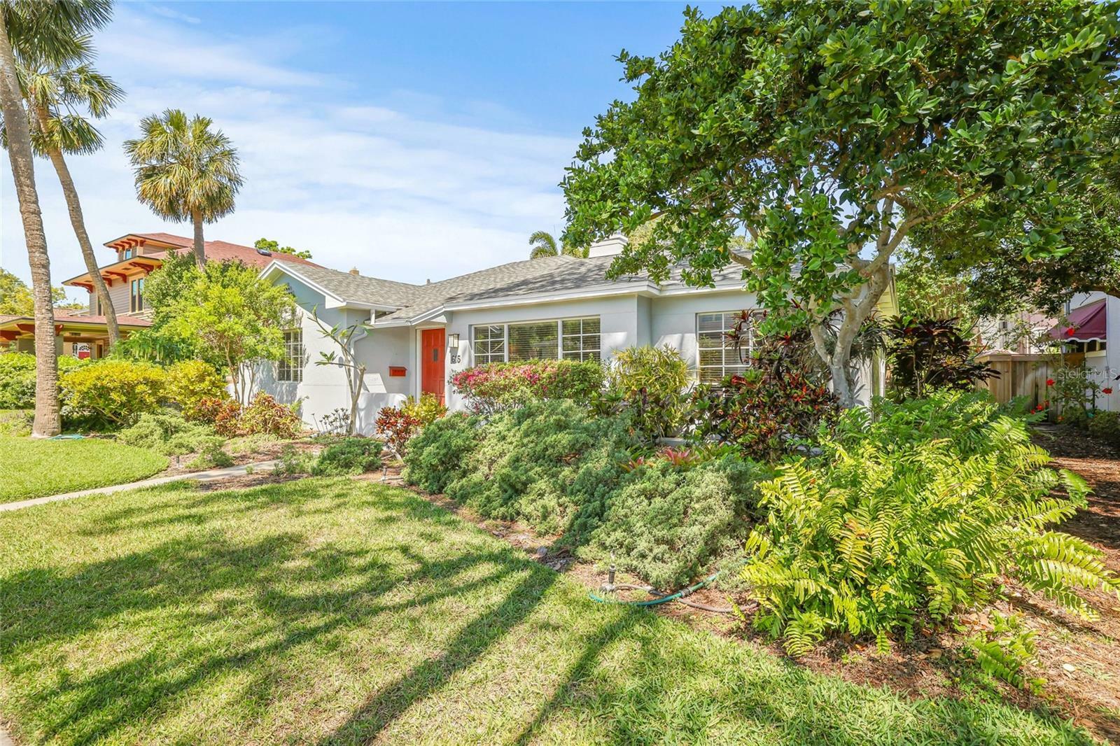 Property Photo: 615 14th Avenue NE FL 33701