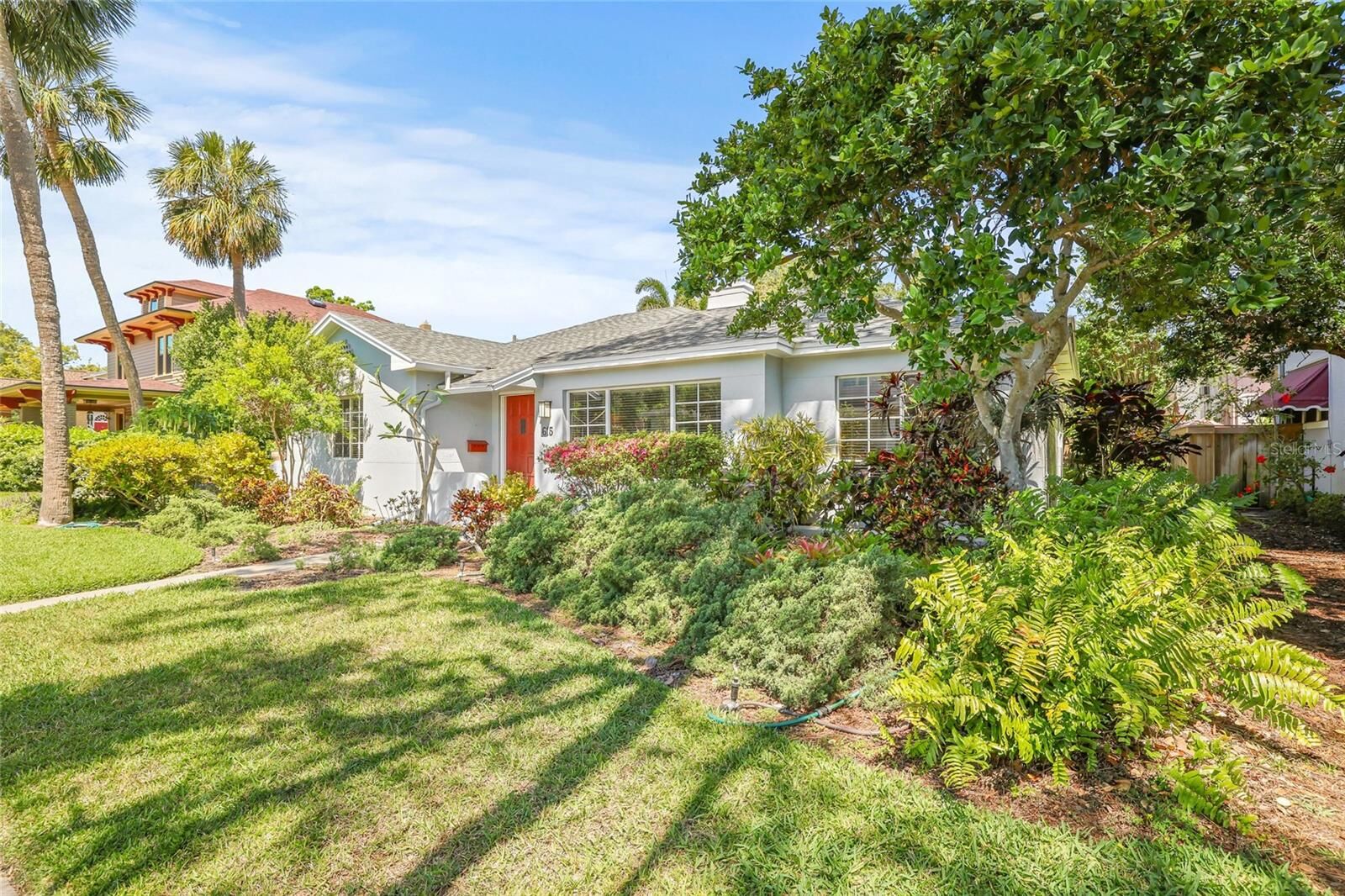 Property Photo: 615 14th Avenue NE FL 33701