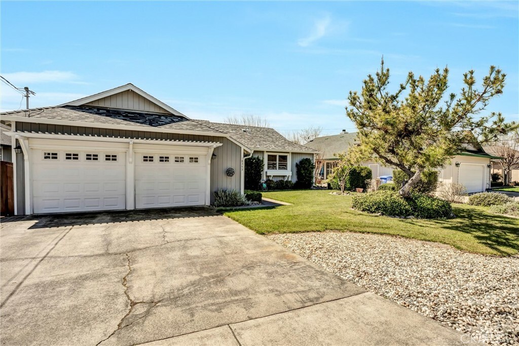 Property Photo:  18343 Deer Hollow Road  CA 95467 