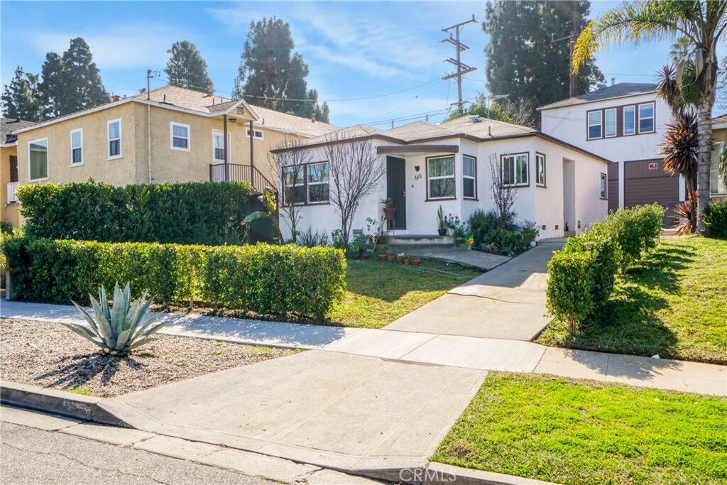 Property Photo:  610 E. Fairview  CA 90302 