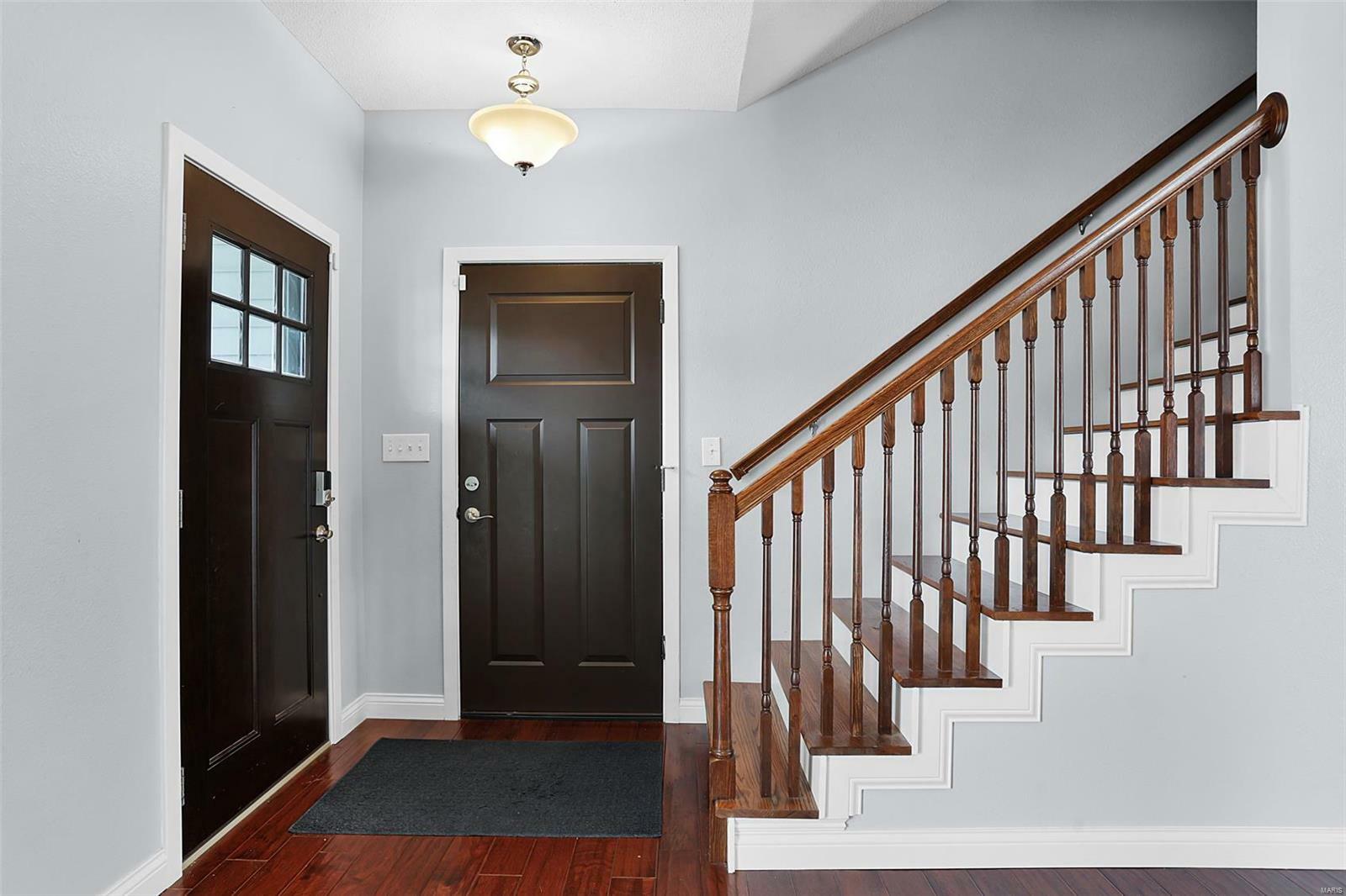 Property Photo: 412 Pheasant Court IL 62097
