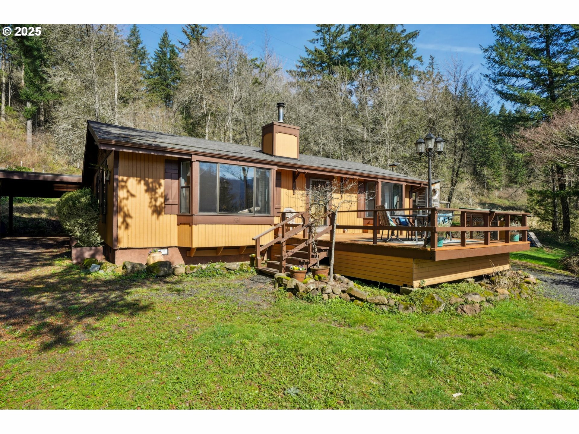 Property Photo: 231 Snowberry Ln WA 98671