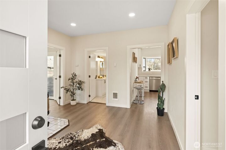 1410  J Street  Bellingham WA 98225 photo