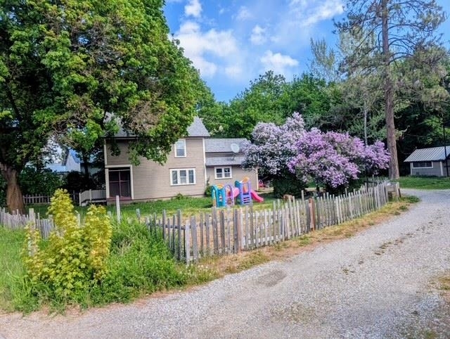 Property Photo: 1434 Addy Gifford Rd WA 99101