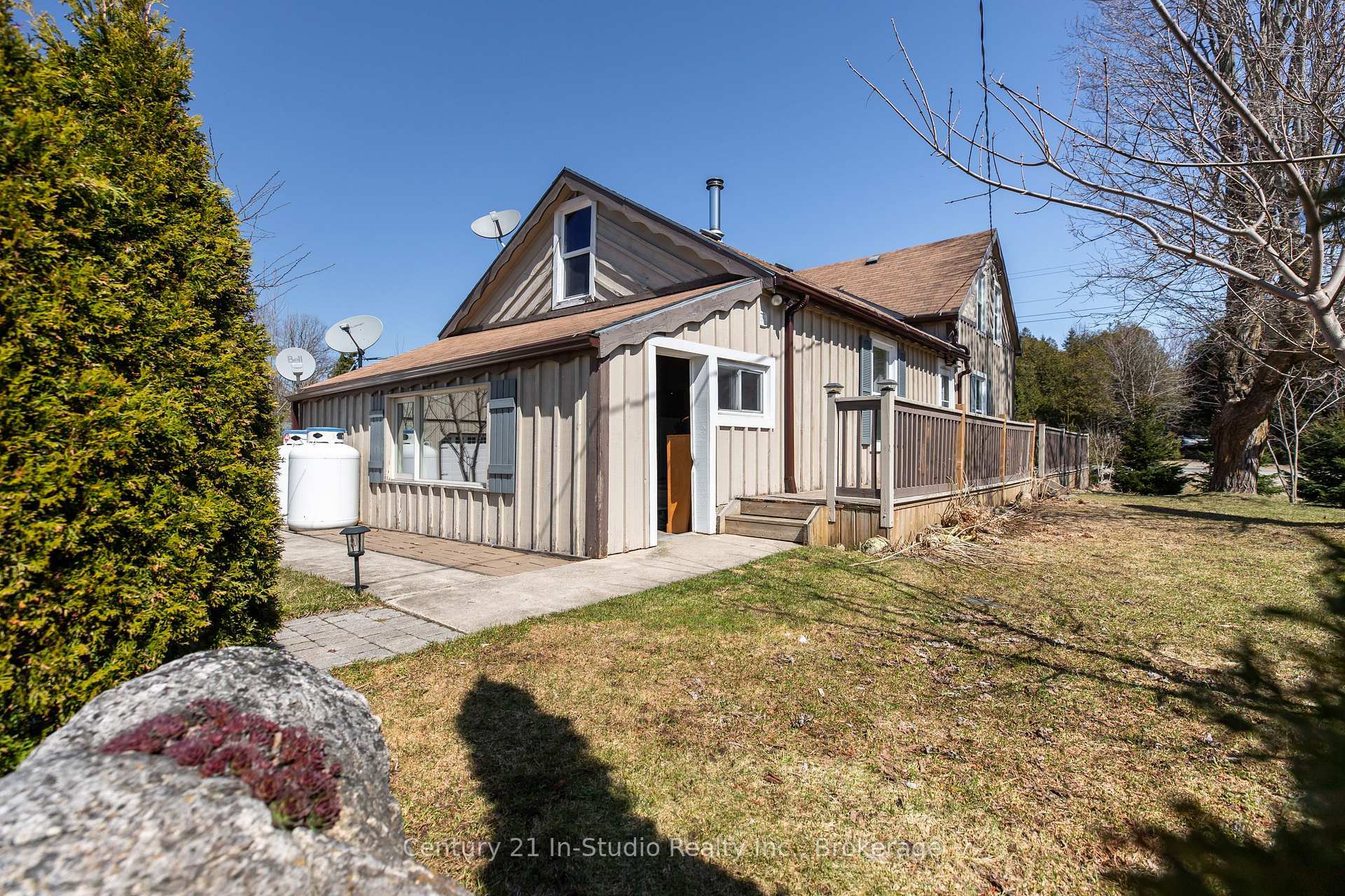 Property Photo: 315860 Highway 6 Highway ON N0H 2V0