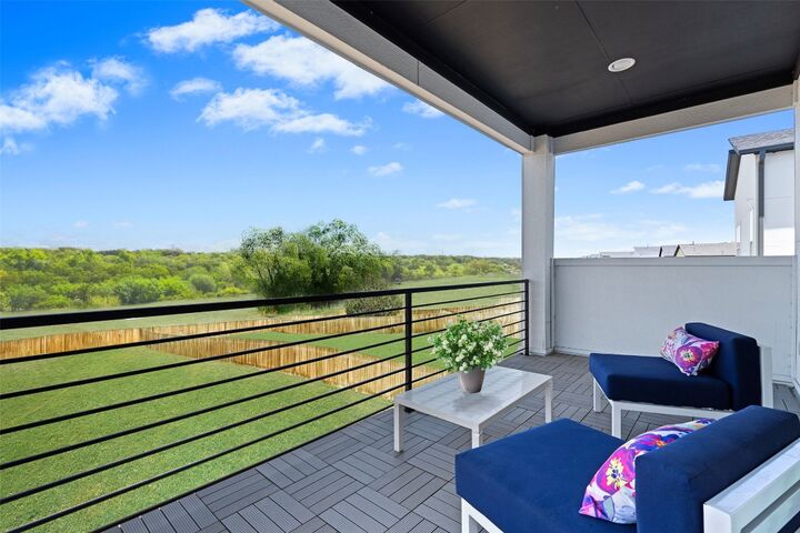 Property Photo: 6020 Sendero Hills Parkway TX 78724