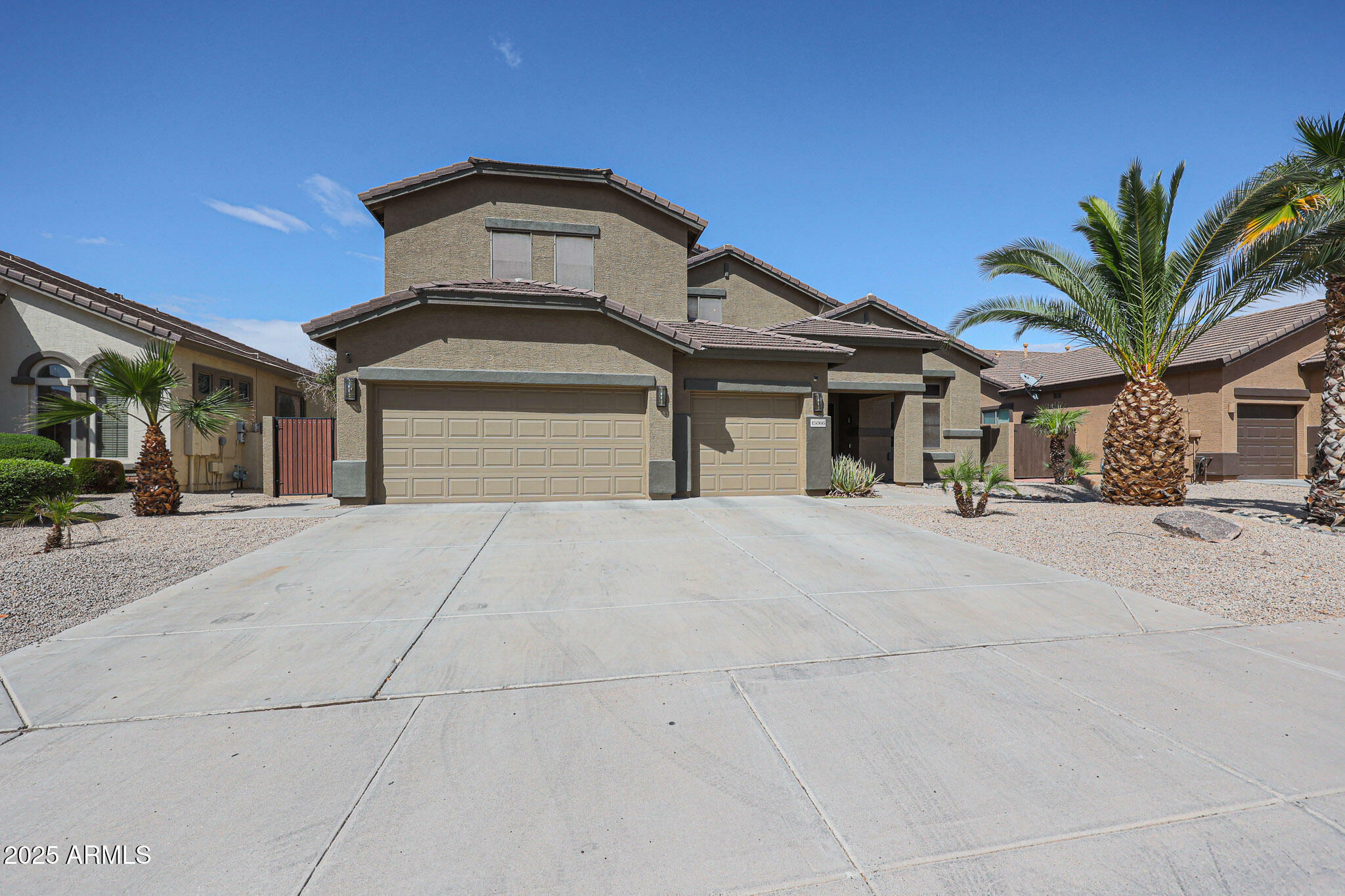 Property Photo: 15066 W La Reata Avenue AZ 85395