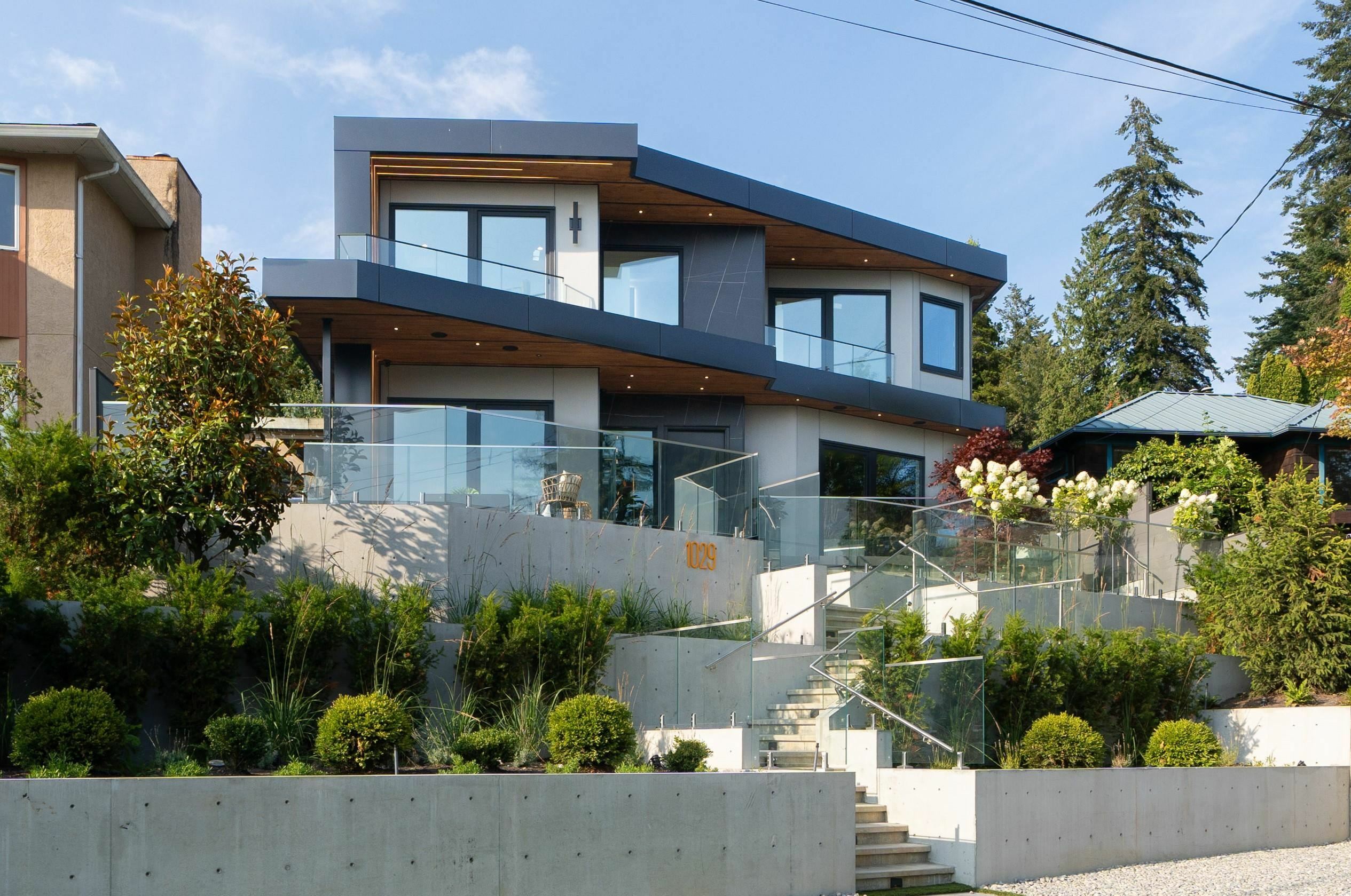 Property Photo: 1029 Esplanade Avenue BC V7T 1G2