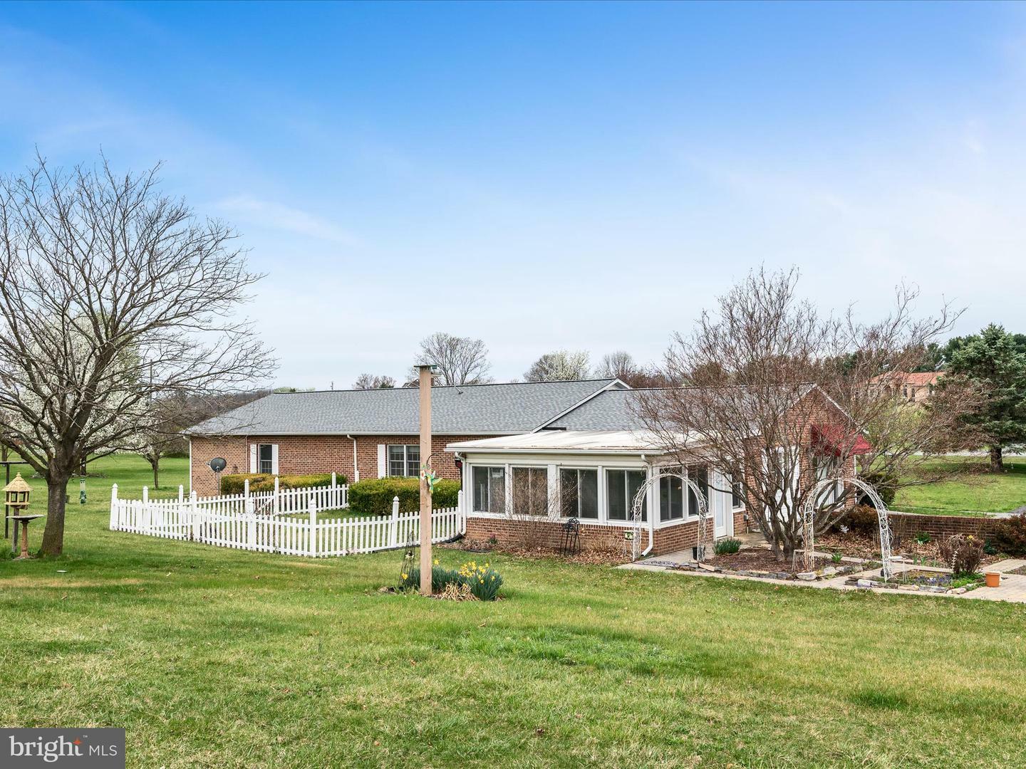 Property Photo: 5321 Middle Road VA 22602