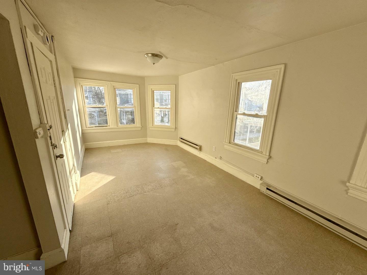 Property Photo: 85 Oak Street NJ 08302