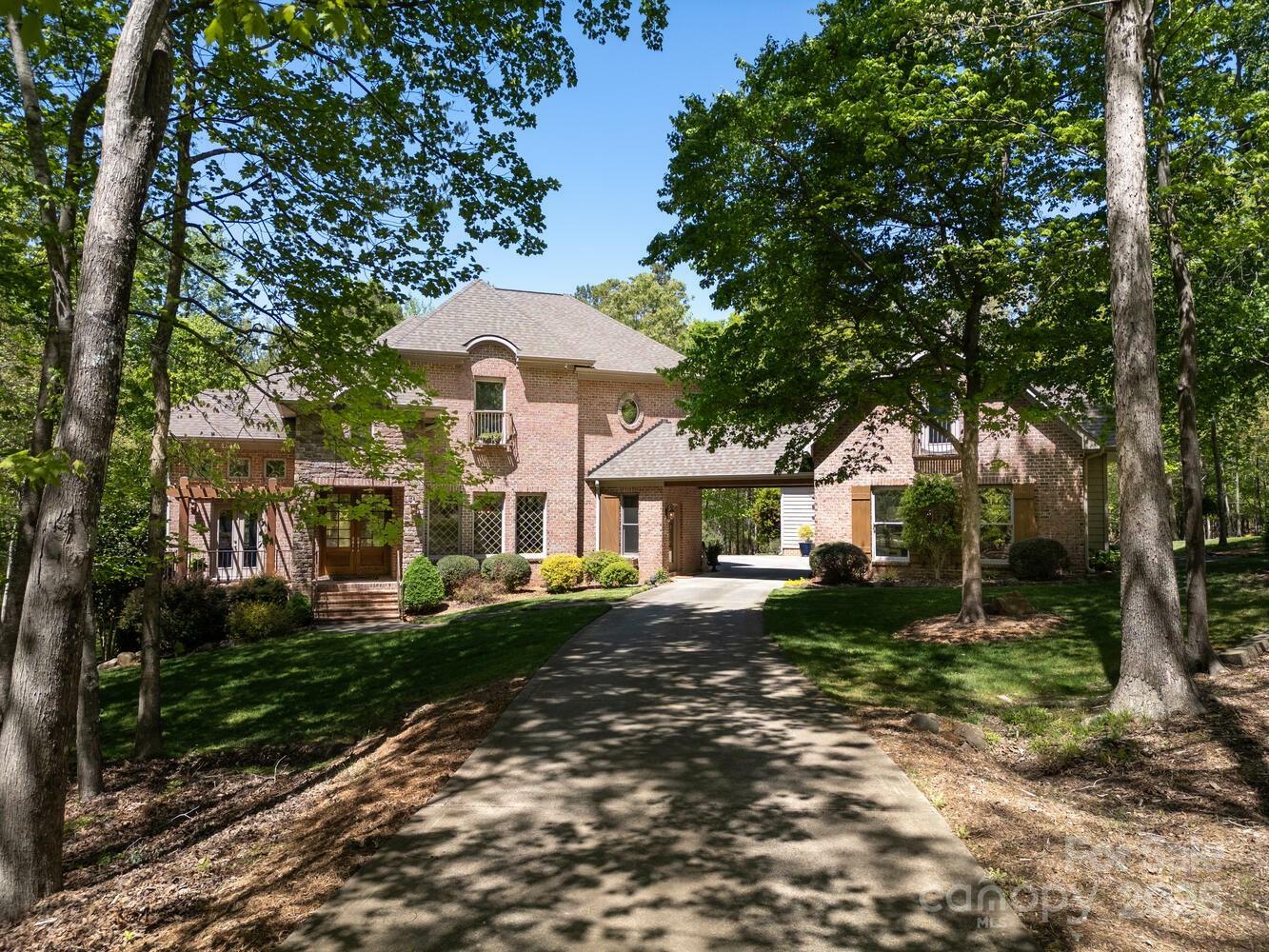 2504 White Thorne Lane  Waxhaw NC 28173 photo