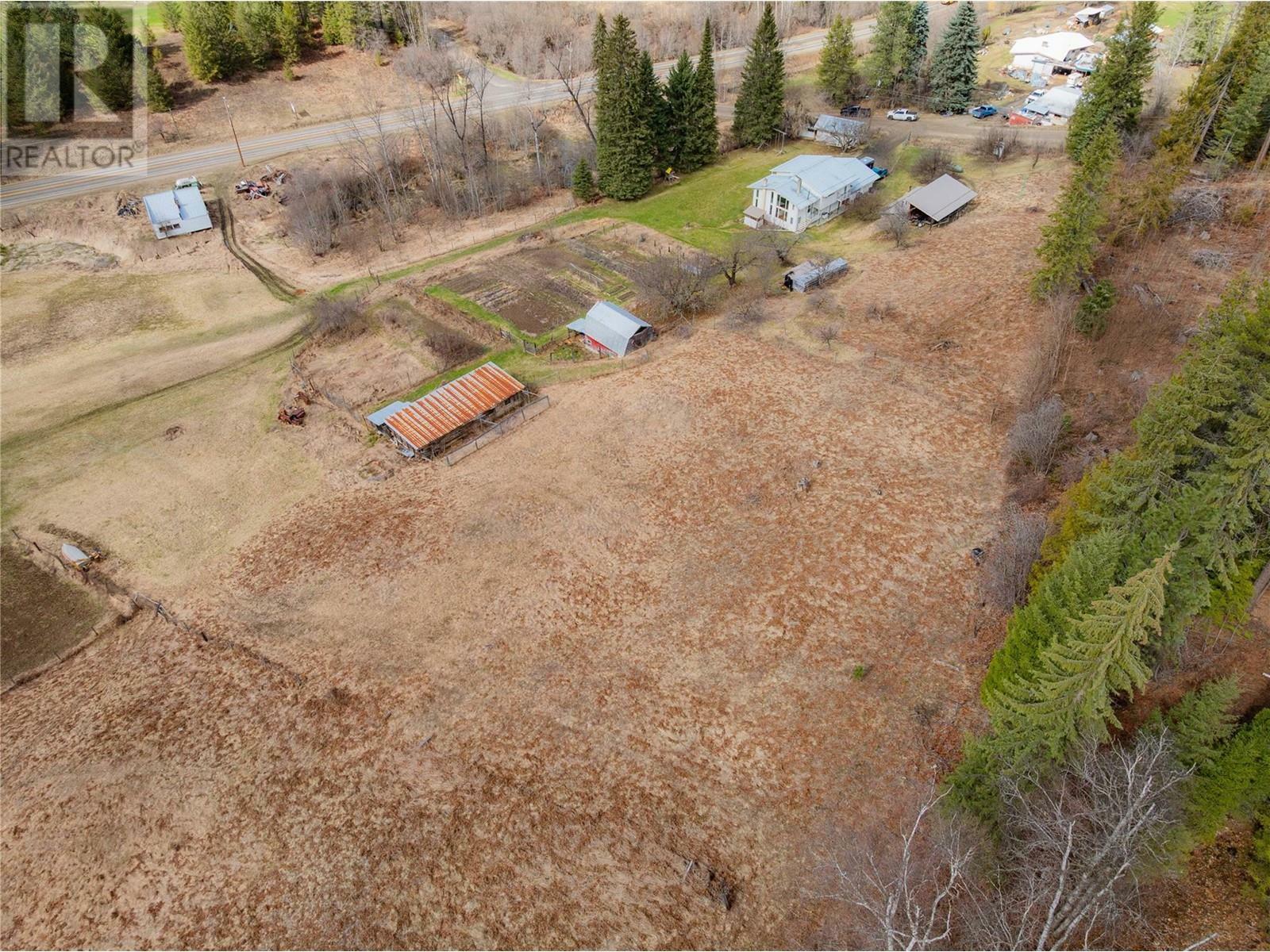 Property Photo: 6943 Kanigan Road BC V0G 2J0