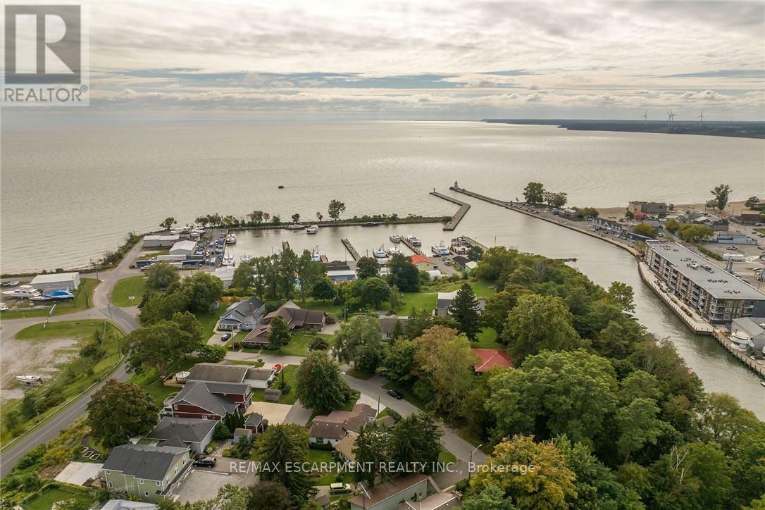 Photo de la propriété: 16 Broad Street ON N0A 1N7