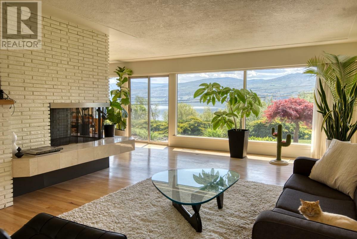Photo de la propriété: 3852 Angus Drive BC V4T 2J8