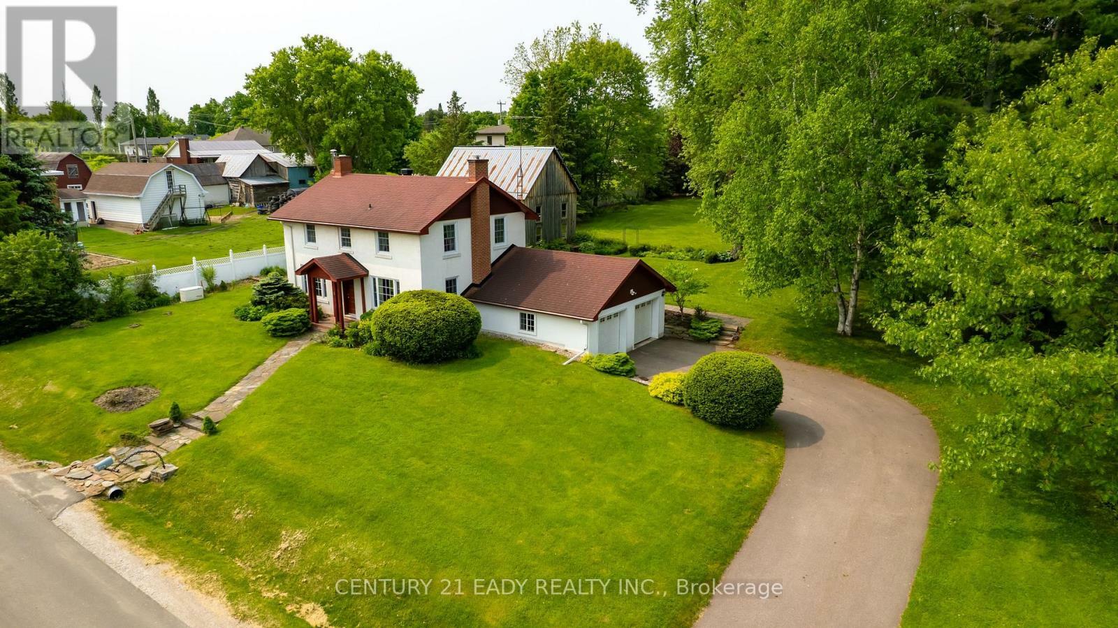 6 Nadobny Lane  Renfrew ON K7V 3Z9 photo