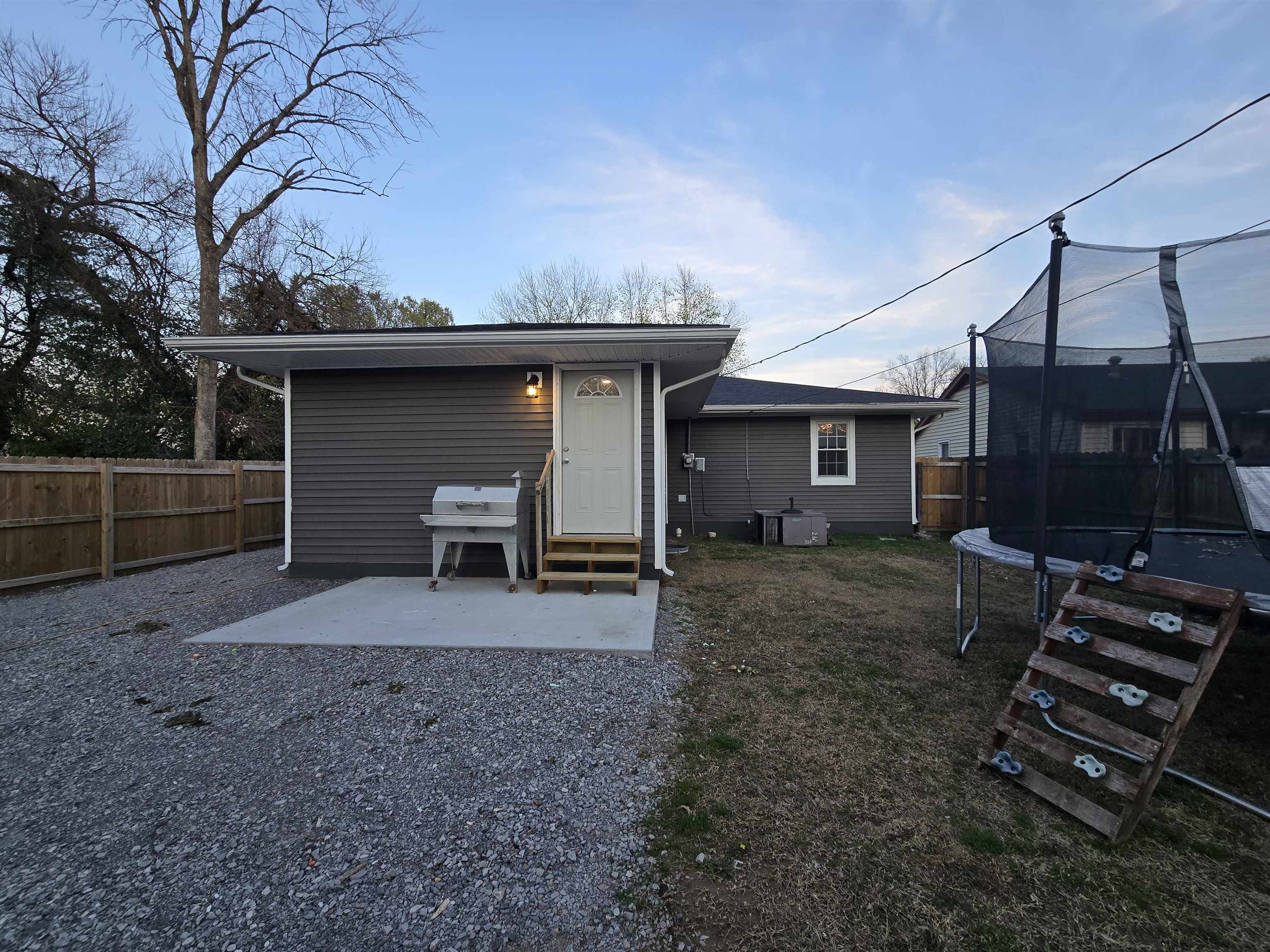 Property Photo: 19 Willow Dr. KY 42420