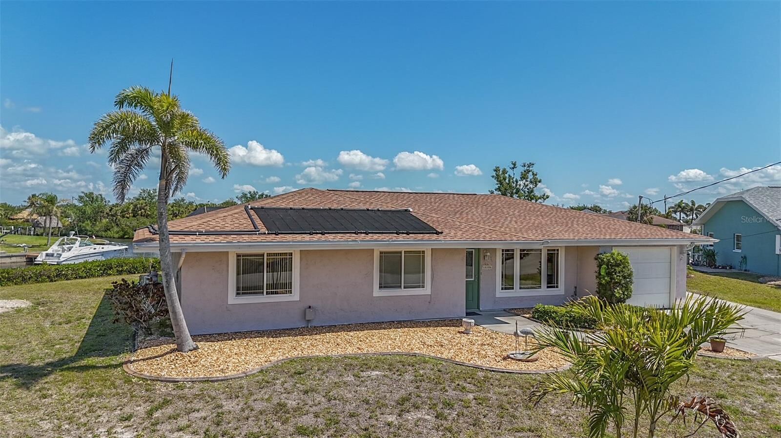 Property Photo:  18106 Petoskey Circle  FL 33948 